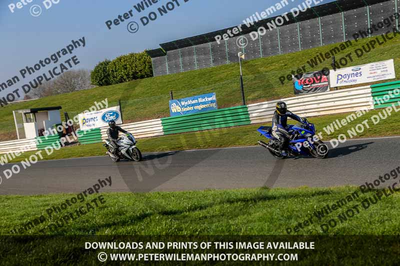 PJM Wedding Photography;enduro digital images;event digital images;eventdigitalimages;mallory park;mallory park photographs;mallory park trackday;mallory park trackday photographs;no limits trackdays;peter wileman photography;racing digital images;trackday digital images;trackday photos
